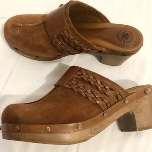 Johnston & Murphy Suede Wooden Clogs